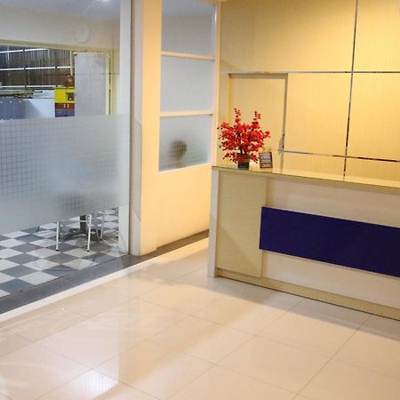 Daya Hotel Makassar Luaran gambar